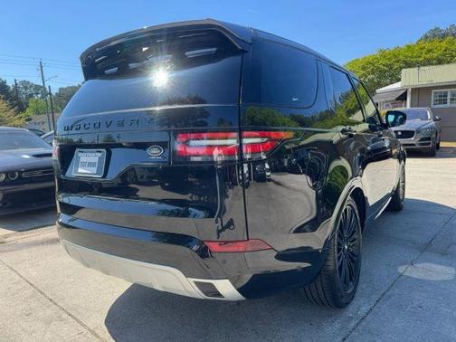 Santorini Black 2018 Land Rover Discovery HSE LUXURY