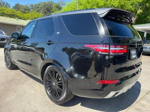 Santorini Black 2018 Land Rover Discovery HSE LUXURY