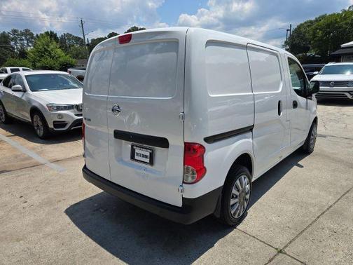 2021 Nissan NV200 S