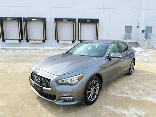2015 INFINITI Q50 Premium
