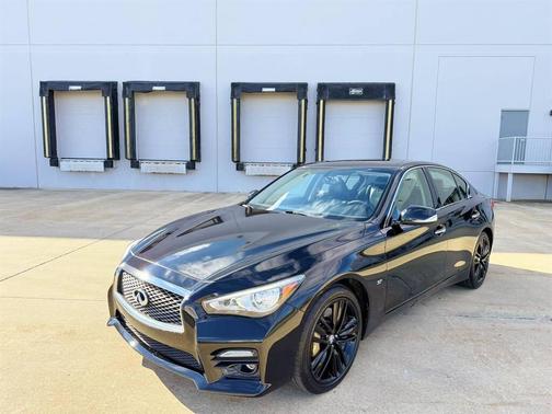 2015 INFINITI Q50 Sport