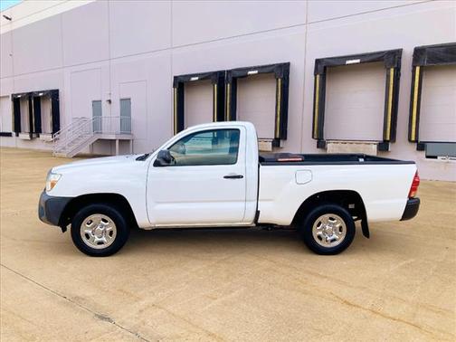 2014 Toyota Tacoma Base