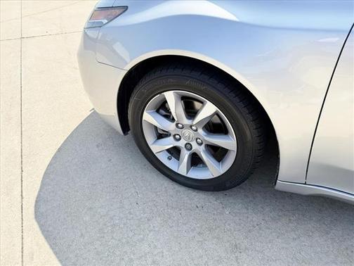 2012 Acura TL Technology