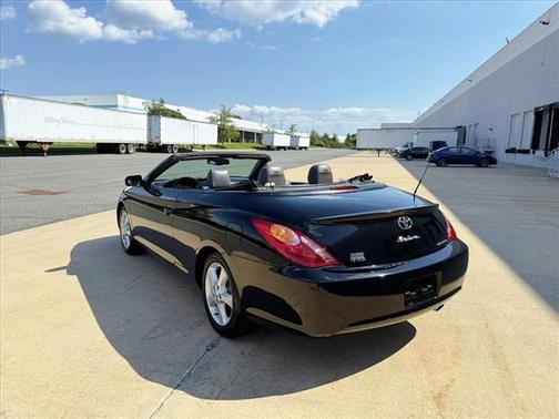 2005 Toyota Camry Solara SLE V6