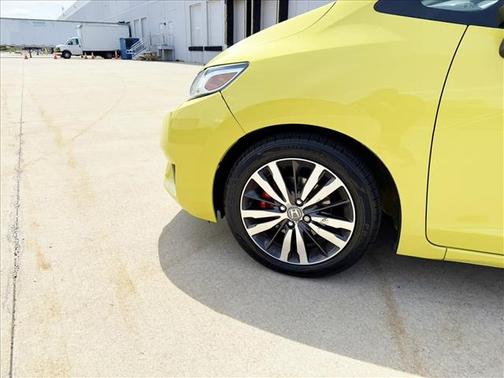 Mystic Yellow Pearl 2015 Honda Fit EX
