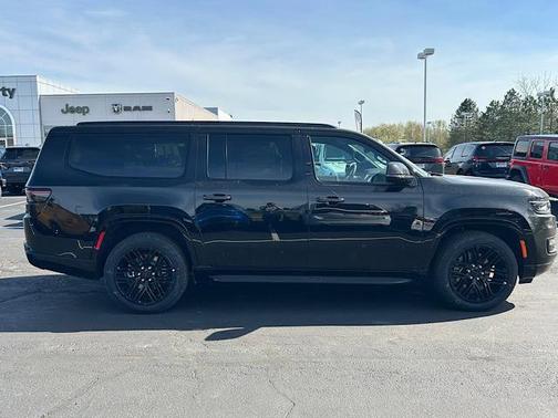 2025 Jeep Wagoneer L Series II Carbide 4x4