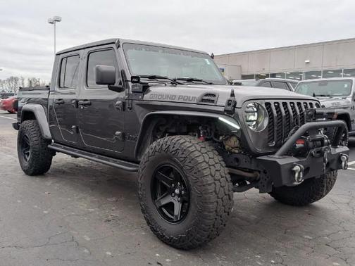 2022 Jeep Gladiator Sport S
