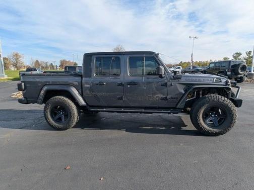 2022 Jeep Gladiator Sport S