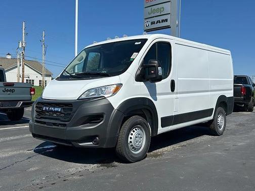 2025 RAM ProMaster 1500 Low Roof
