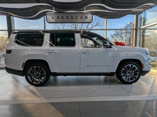 2025 Jeep Grand Wagoneer Series III 4x4