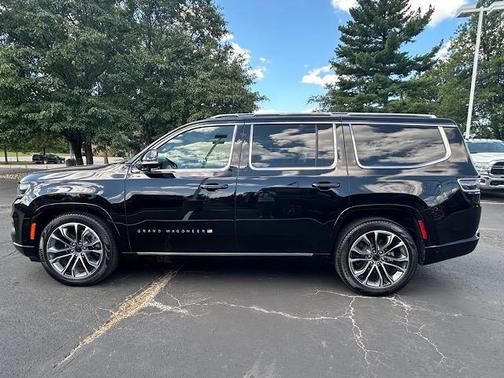 2025 Jeep Grand Wagoneer Series III 4x4