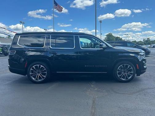 2025 Jeep Grand Wagoneer Series III 4x4