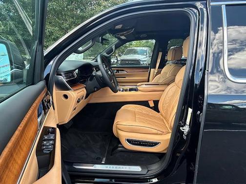 2025 Jeep Grand Wagoneer Series III 4x4