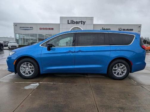 2026 Chrysler Pacifica L