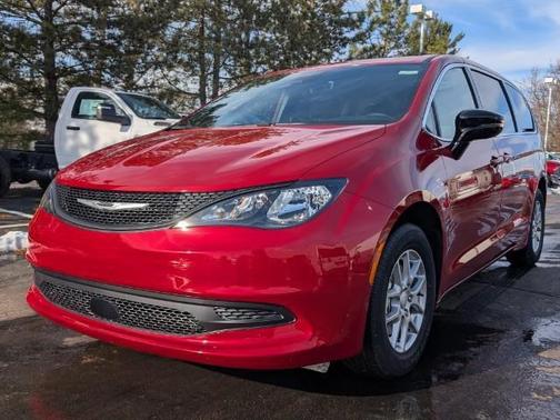 2026 Chrysler Voyager LX