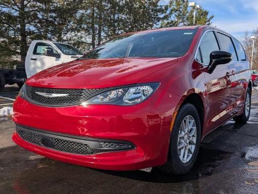 2026 Chrysler Voyager LX