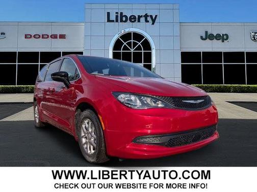 2026 Chrysler Voyager LX