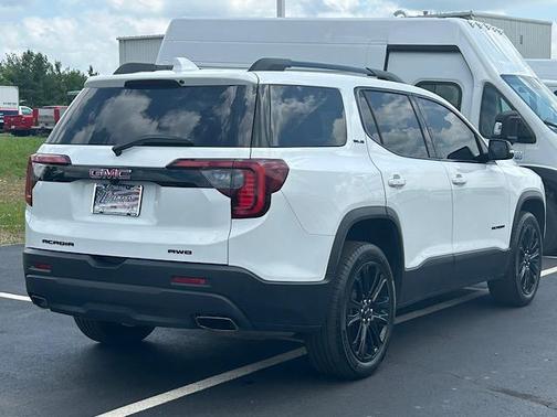 2022 GMC Acadia AWD SLE