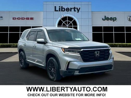 2023 Honda Pilot AWD EX-L 8 Passenger