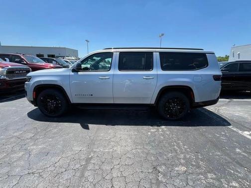2024 Jeep Wagoneer L Series II Carbide 4x4