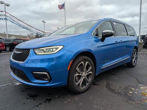 2026 Chrysler Pacifica L