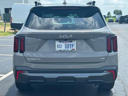 2024 Kia Sorento SX