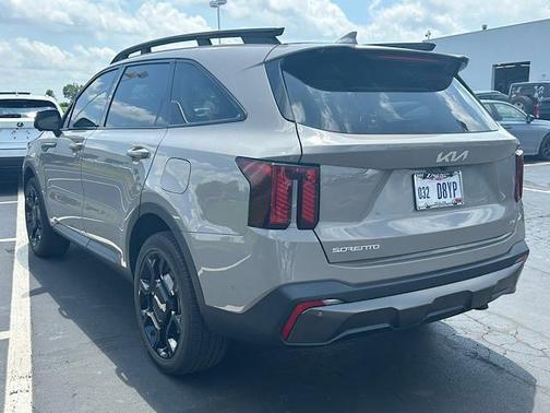 2024 Kia Sorento SX