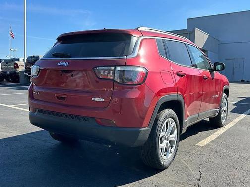 2025 Jeep Compass Latitude