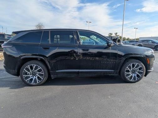 2025 Jeep Wagoneer S Limited