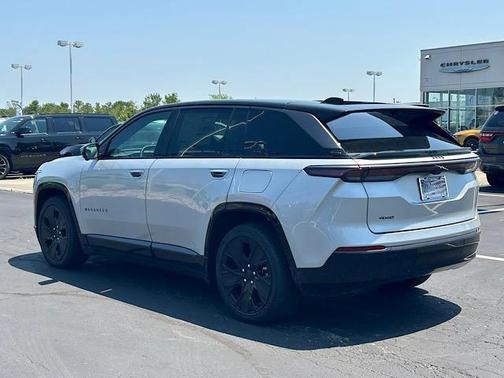 2025 Jeep Wagoneer S Launch Edition
