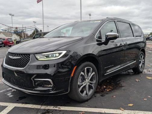 2026 Chrysler Pacifica L