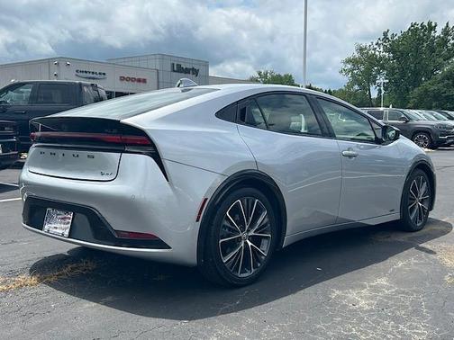 2023 Toyota Prius XLE