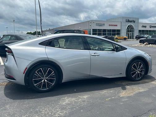 2023 Toyota Prius XLE