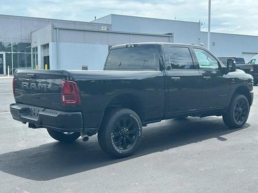 2025 RAM 2500 Big Horn Crew Cab 4x4 6'4' Box