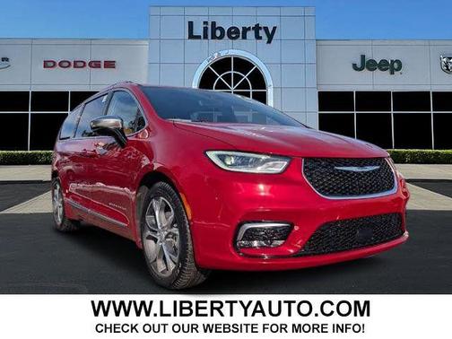 2026 Chrysler Pacifica L