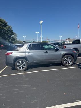 2020 Chevrolet Traverse LT Leather