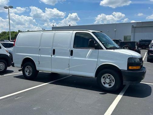2023 Chevrolet Express 2500 RWD 2500 Regular Wheelbase WT