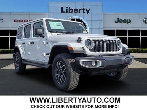 2026 Jeep Wrangler 4-Door Sahara 4x4