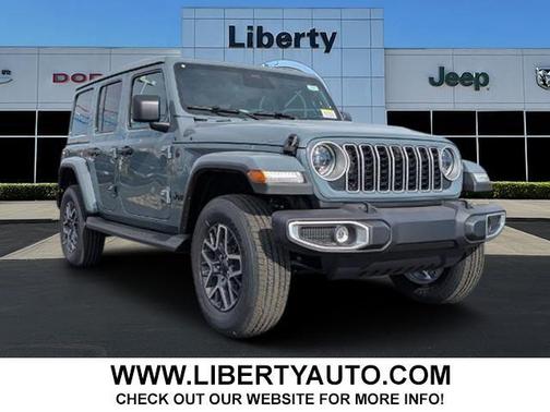 2026 Jeep Wrangler 4-Door Sahara 4x4