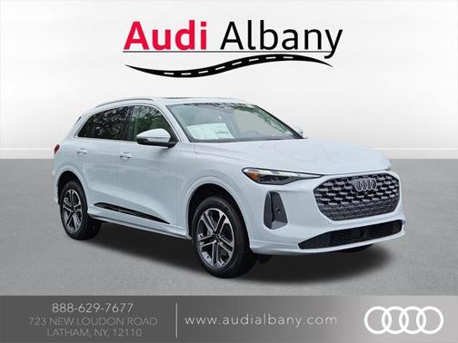 2025 Audi Q5 Premium