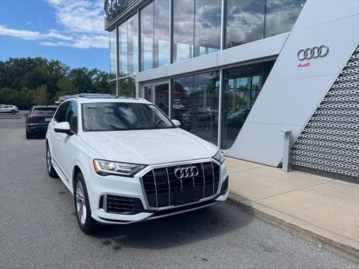 2022 Audi Q7 Premium Plus 55 TFSI quattro Tiptronic