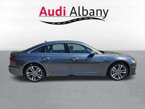 2022 Audi A6 Premium Plus 55 TFSI quattro S tronic