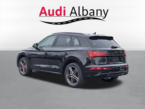 2025 Audi Q5 55 S line Premium Plus
