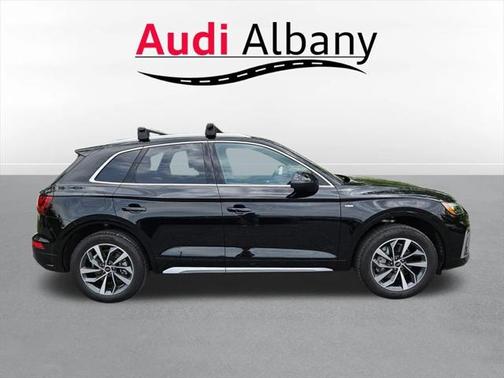 2025 Audi Q5 45 S line Premium Plus