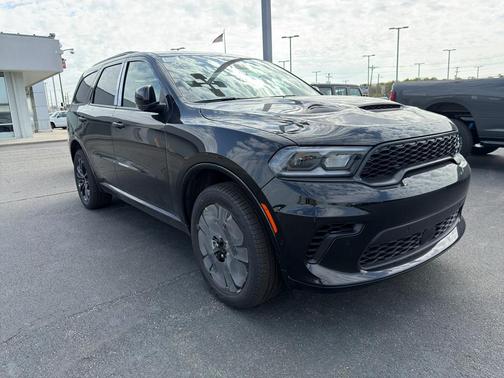 DB Black Clearcoat 2026 Dodge Durango GT