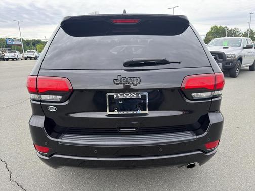 Diamond Black 2020 Jeep Grand Cherokee Altitude