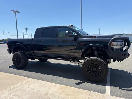 Diamond Black 2020 RAM 2500 Laramie