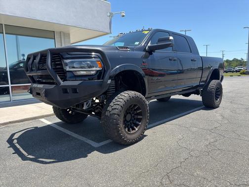 Diamond Black 2020 RAM 2500 Laramie