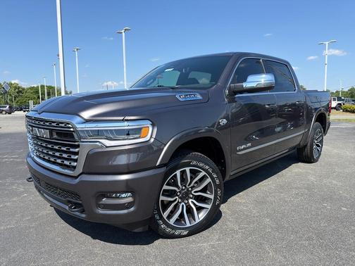 Granite Crystal Clearcoat Metallic 2026 RAM 1500 Limited