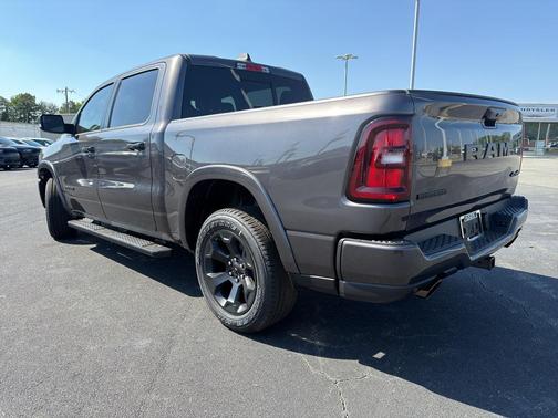Granite Crystal Clearcoat Metallic 2026 RAM 1500 Big Horn